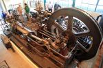 Filename=IMG_2869_-_2_SS_Stott_engine_with_10_foot_dia_flywheel___belt_drive_wheel_-Barton_family_member__looks_on_Dave.jpg
Filesize=91KiB
Dimensions=600x400
Date added=Sep 26, 2011 IMG_2869_-_2_SS_Stott_engine_with_10_foot_dia_flywheel___belt_drive_wheel_-Barton_family_member__looks_on_Dave.jpg